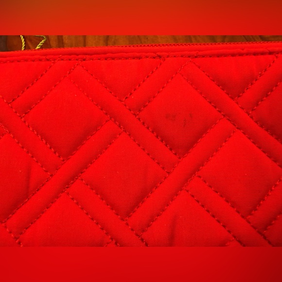 Vera Bradley Bright Red Quilted Wallet RFID small stain in the back of wallet - Picture 4 of 5